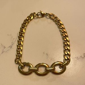 Gold tone bracelet